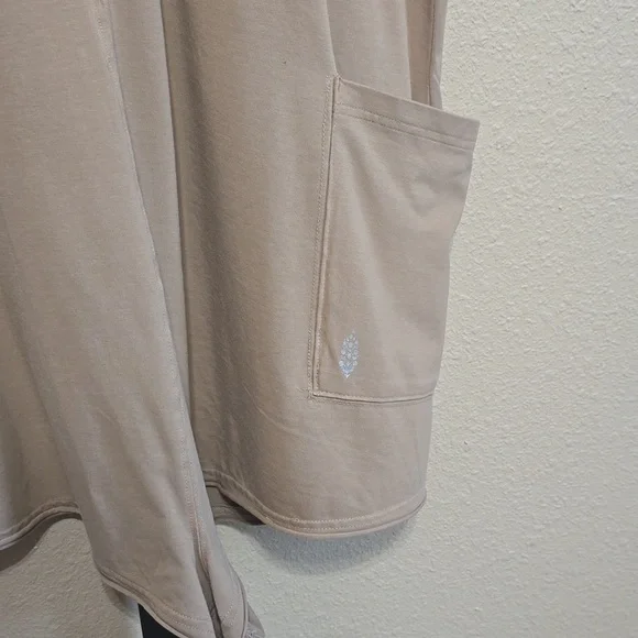 NWT FP Movement Hot Shot Romper Tee. Large - Picture 6 of 12